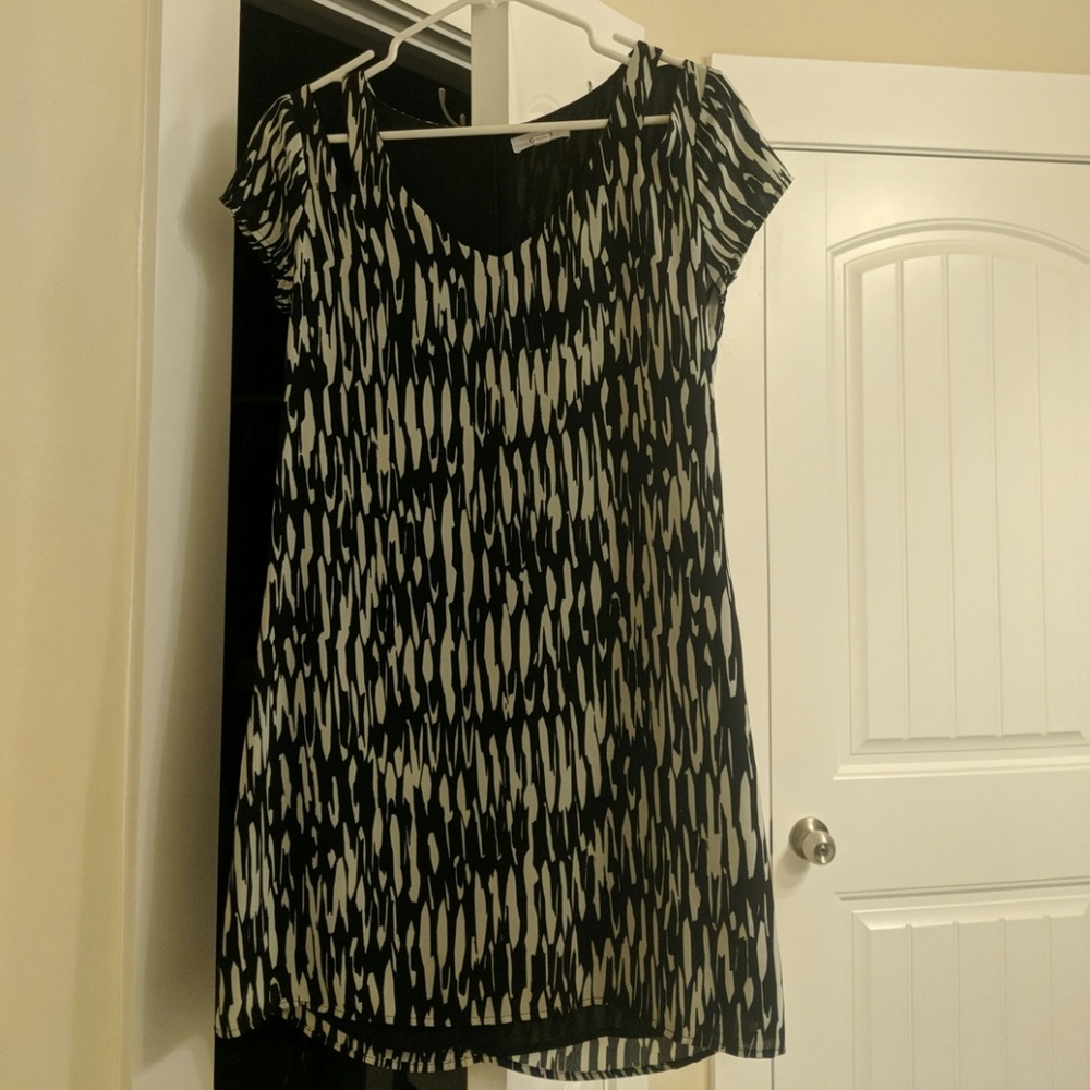 OOTD Shoulder cut out dress